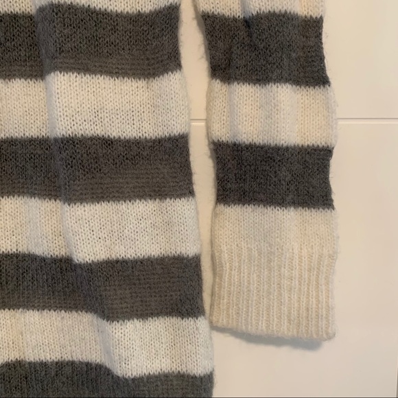 Roxy | Sweater Dress - Picture 5 of 8